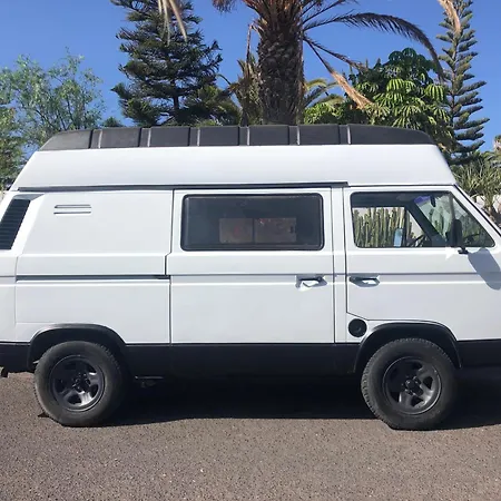 Camelvans Lanzarote Wesfalia Volkswagen T3 Campsite Teguise (Lanzarote)